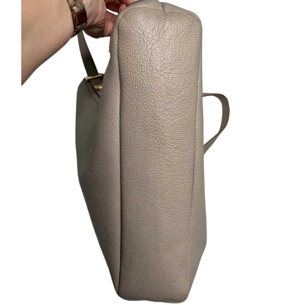 India Hicks Solitaire Tote Gray Pebbled Leather Gold Hardware Large Shoulder Bag - Picture 8 of 16
